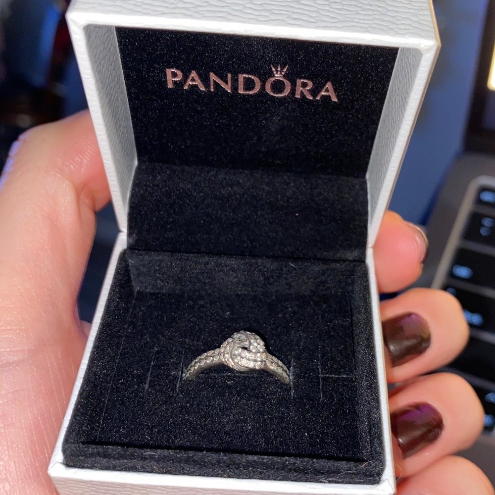 Shimmering Knot Ring